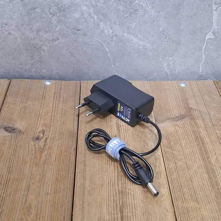 دریل چکشی شارژی صنعتی 10 میلی متری 12 ولت اکتیو مدل 10mm کد 33 مجموعه 28 عددی
